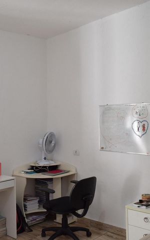 Casa à venda com 286m², 4 quartos e 2 vagasQuarto 2 - edícula