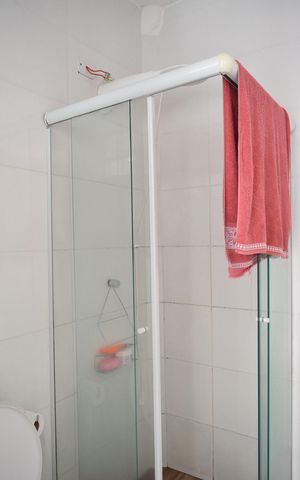 Casa à venda com 286m², 4 quartos e 2 vagasBanheiro - edícula