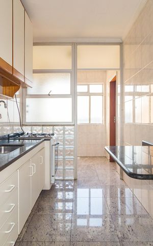 Apartamento à venda com 88m², 3 quartos e 1 vaga Apartamento à venda com 88m², 3 quartos e 1 vagaCozinha