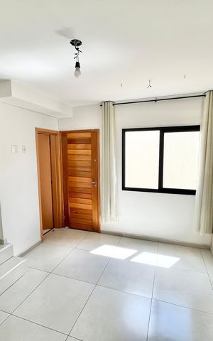 Casa de condomínio à venda com 52m², 2 quartos e 1 vaga