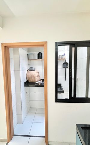 Casa de condomínio à venda com 52m², 2 quartos e 1 vaga Casa de condomínio à venda com 52m², 2 quartos e 1 vagaSala/Cozinha
