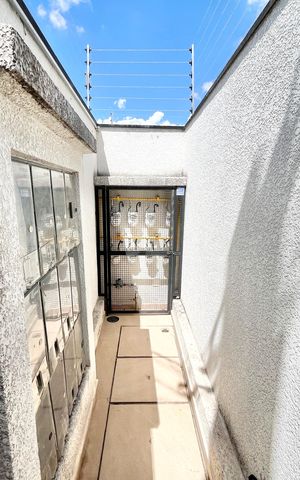 Casa de condomínio à venda com 52m², 2 quartos e 1 vaga Casa de condomínio à venda com 52m², 2 quartos e 1 vagaLixeira