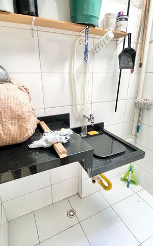 Casa de condomínio à venda com 52m², 2 quartos e 1 vaga Casa de condomínio à venda com 52m², 2 quartos e 1 vagaÁrea de Serviço