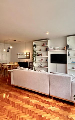 Apartamento à venda com 253m², 4 quartos e 1 vaga Apartamento à venda com 253m², 4 quartos e 1 vagaSala