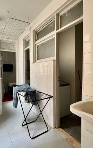 Apartamento à venda com 253m², 4 quartos e 1 vaga Apartamento à venda com 253m², 4 quartos e 1 vagaÁrea de Serviço