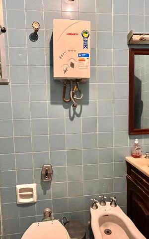 Apartamento à venda com 253m², 4 quartos e 1 vaga Apartamento à venda com 253m², 4 quartos e 1 vagaSegundo andar