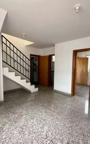 Apartamento para alugar com 140m², 3 quartos e 1 vaga