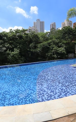 Apartamento para alugar com 96m², 3 quartos e 2 vagasÁrea comum - Piscina