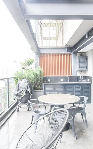 Apartamento à venda com 104m², 2 quartos e 1 vaga Apartamento à venda com 104m², 2 quartos e 1 vagaSacada