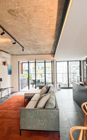 Apartamento à venda com 156m², 1 quarto e 1 vaga Apartamento à venda com 156m², 1 quarto e 1 vagaSala