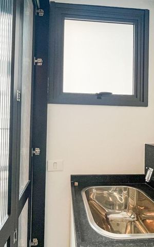 Apartamento à venda com 156m², 1 quarto e 1 vaga Apartamento à venda com 156m², 1 quarto e 1 vagaÁrea de Serviço