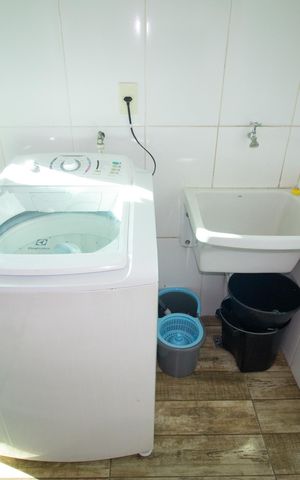 Apartamento à venda com 154m², 3 quartos e 2 vagas Apartamento à venda com 154m², 3 quartos e 2 vagasCozinha e Área de Serviço