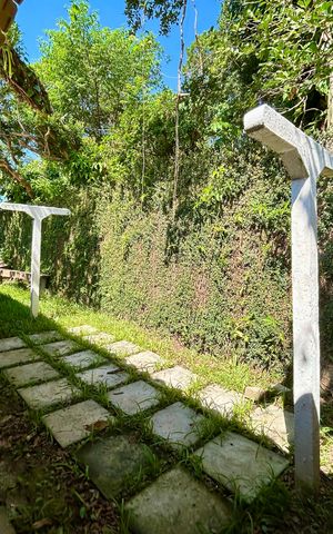 Casa para alugar com 100m², 3 quartos e 3 vagas Casa para alugar com 100m², 3 quartos e 3 vagasÁrea externa