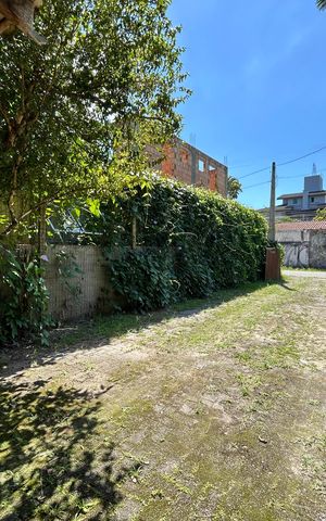 Casa para alugar com 100m², 3 quartos e 3 vagas Casa para alugar com 100m², 3 quartos e 3 vagasGaragem