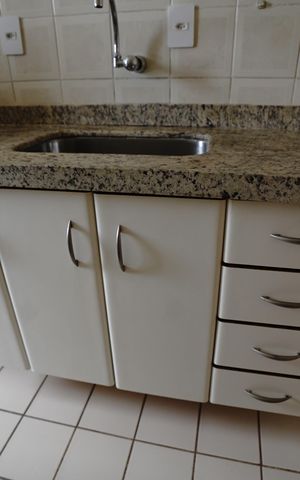 Apartamento para alugar com 73m², 2 quartos e 1 vaga