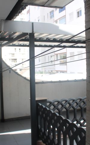Casa à venda com 180m², 3 quartos e 2 vagasÁrea de Serviço