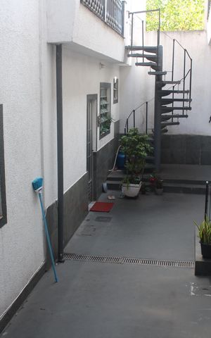 Casa à venda com 180m², 3 quartos e 2 vagasQuintal