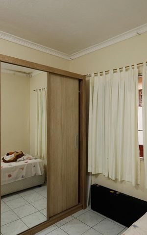 Casa à venda com 320m², 4 quartos e 3 vagas Casa à venda com 320m², 4 quartos e 3 vagasQuarto 2