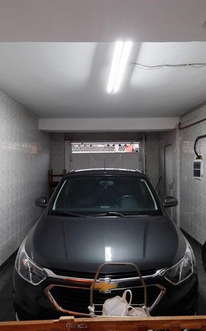 Casa à venda com 320m², 4 quartos e 3 vagas Casa à venda com 320m², 4 quartos e 3 vagasGaragem