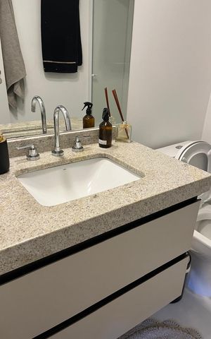 Apartamento à venda com 125m², 3 quartos e 2 vagas Apartamento à venda com 125m², 3 quartos e 2 vagasBanheiro