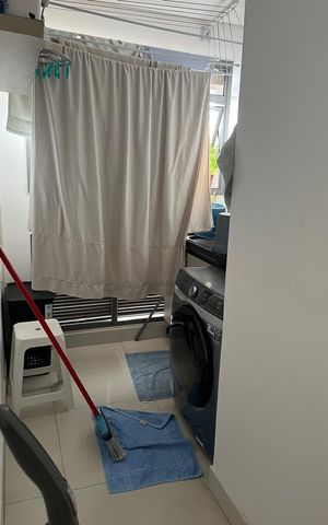 Apartamento à venda com 125m², 3 quartos e 2 vagas Apartamento à venda com 125m², 3 quartos e 2 vagasÁrea de serviço