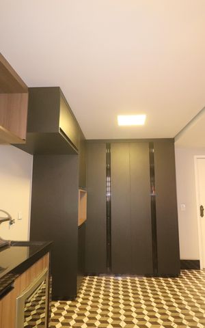 Apartamento à venda com 241m², 4 quartos e 3 vagasCozinha
