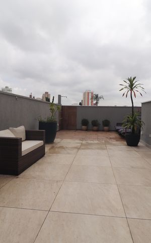 Apartamento à venda com 241m², 4 quartos e 3 vagasCobertura