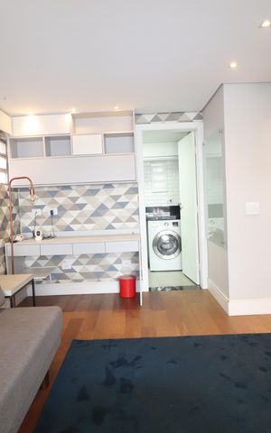 Apartamento à venda com 241m², 4 quartos e 3 vagasCobertura - Sala