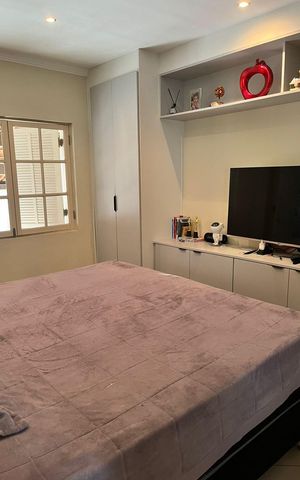 Casa à venda com 185m², 2 quartos e 2 vagas Casa à venda com 185m², 2 quartos e 2 vagasQuarto