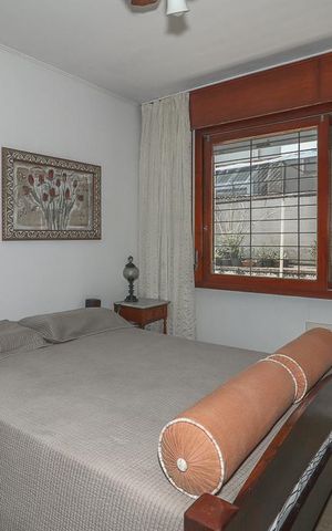 Casa à venda com 223m², 4 quartos e 3 vagasQuarto Suíte