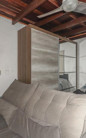 Casa à venda com 223m², 4 quartos e 3 vagasQuarto 4 Suíte fundos
