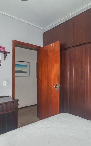 Casa à venda com 223m², 4 quartos e 3 vagasQuarto 2
