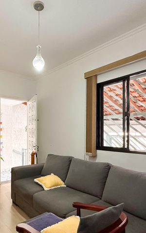 Casa à venda com 200m², 4 quartos e 2 vagasSala