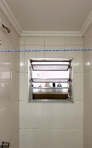 Casa à venda com 200m², 4 quartos e 2 vagasBanheiro da Suíte