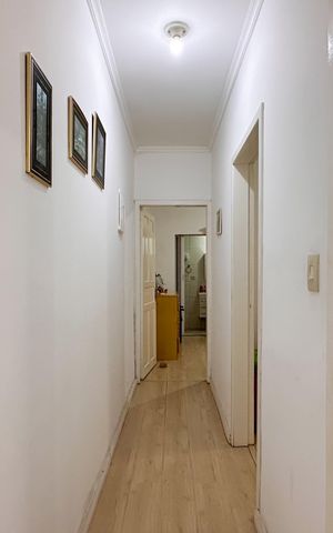 Casa à venda com 200m², 4 quartos e 2 vagasAcesso aos Quartos