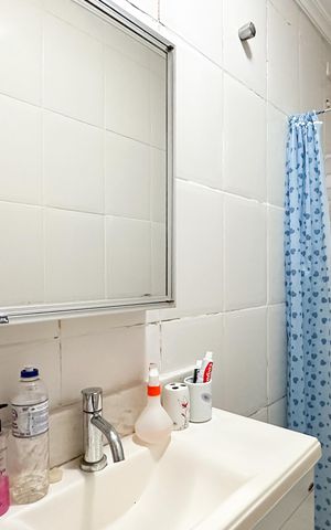 Casa à venda com 200m², 4 quartos e 2 vagasBanheiro da Suíte