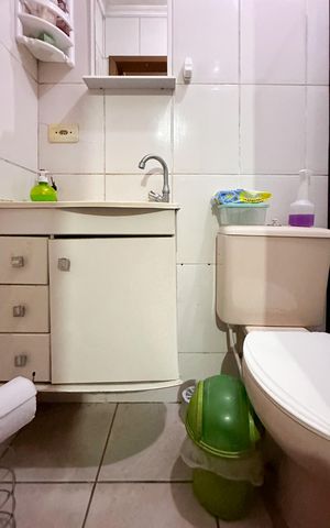 Casa à venda com 200m², 4 quartos e 2 vagasBanheiro Social - Casa 2
