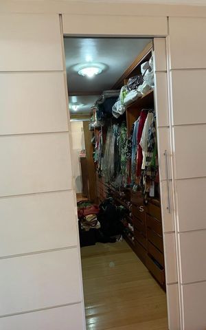 Casa à venda com 310m², 5 quartos e 2 vagas