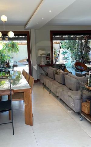 Casa à venda com 310m², 5 quartos e 2 vagas