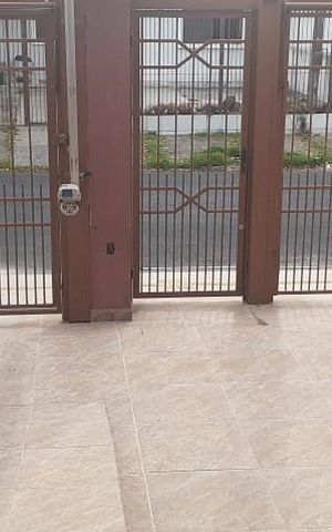 Casa à venda com 201m², 4 quartos e 2 vagas Casa à venda com 201m², 4 quartos e 2 vagasGaragem