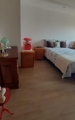 Casa à venda com 201m², 4 quartos e 2 vagas Casa à venda com 201m², 4 quartos e 2 vagasQuarto 1