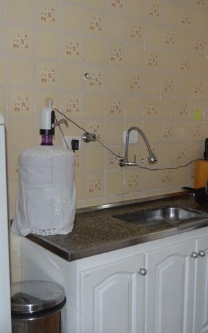 Apartamento para alugar com 75m², 2 quartos e sem vagaCozinha
