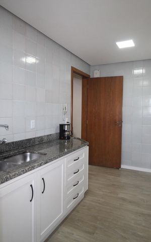 Apartamento à venda com 183m², 3 quartos e 2 vagasCozinha