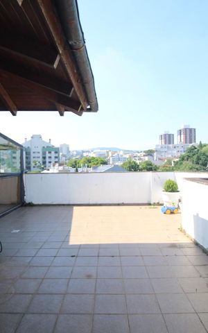 Apartamento à venda com 183m², 3 quartos e 2 vagasTerraço