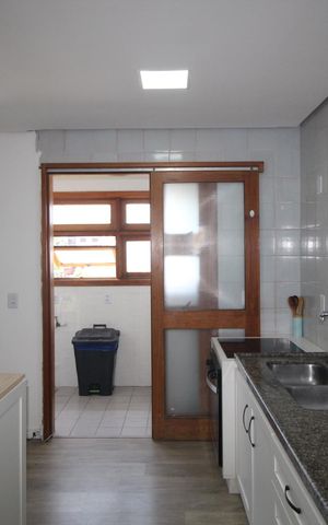 Apartamento à venda com 183m², 3 quartos e 2 vagasCozinha