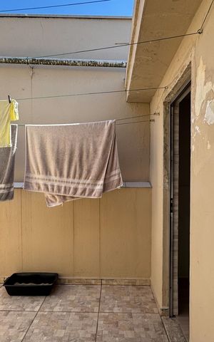 Casa à venda com 117m², 3 quartos e 2 vagas Casa à venda com 117m², 3 quartos e 2 vagasVista - Sala
