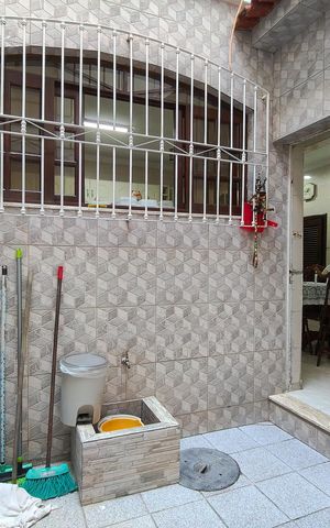 Casa à venda com 250m², 4 quartos e 2 vagas Casa à venda com 250m², 4 quartos e 2 vagasQuintal