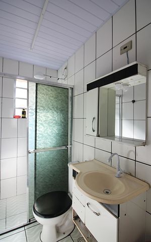 Casa à venda com 170m², 1 quarto e 1 vagaBanheiro Social