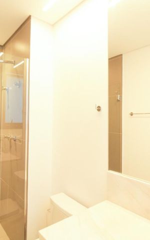 Apartamento à venda com 99m², 1 quarto e 1 vaga Apartamento à venda com 99m², 1 quarto e 1 vagaBanheiro da Suíte