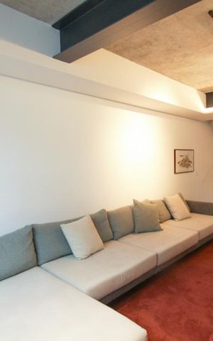 Apartamento à venda com 150m², 1 quarto e 1 vaga Apartamento à venda com 150m², 1 quarto e 1 vagaSala
